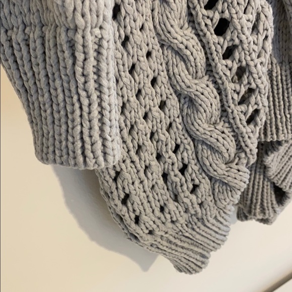 Obakki Grey Cable Knit Sweater - Picture 5 of 11